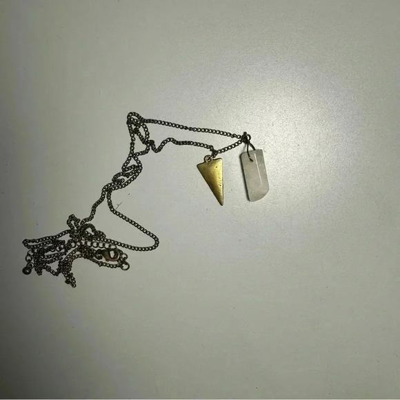 Long necklace - Picture 1 of 4